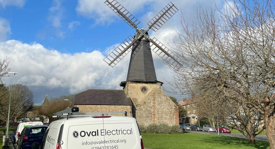 Electrician in Hangleton – Oval Electrical