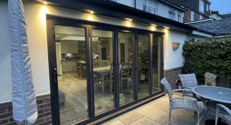 Why Choose Oval Electrical?