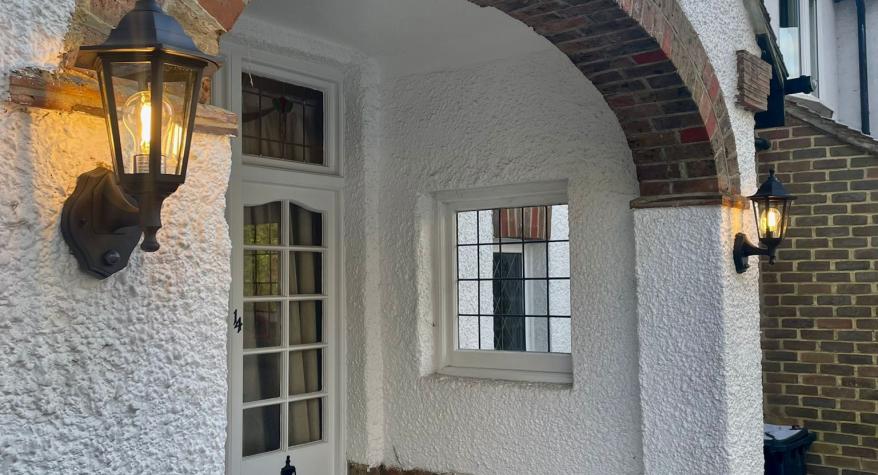 Outdoor Lights Installed in Brighton